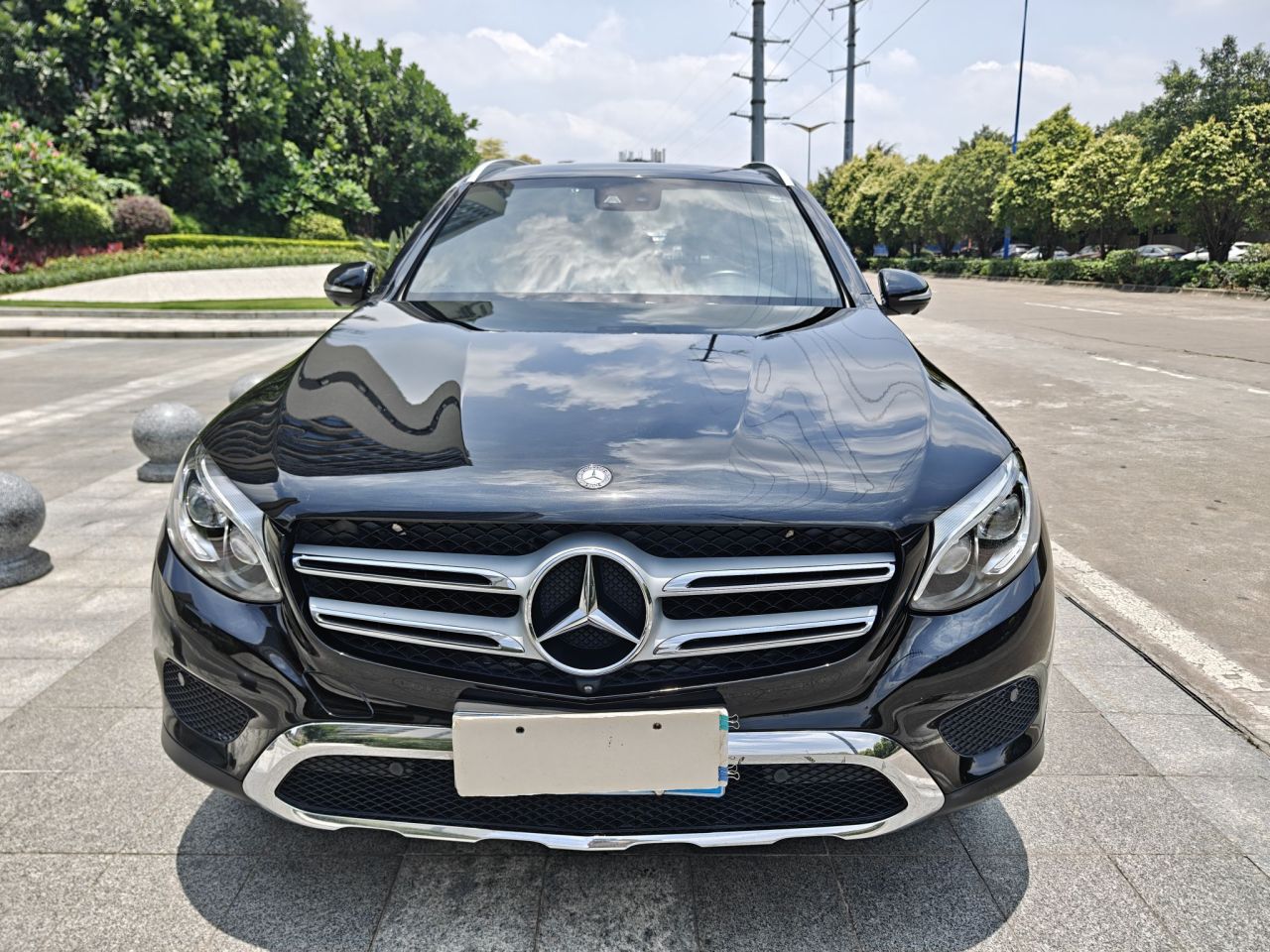 GLC 2016 GLC 300 4MATIC Dynamic photo 2