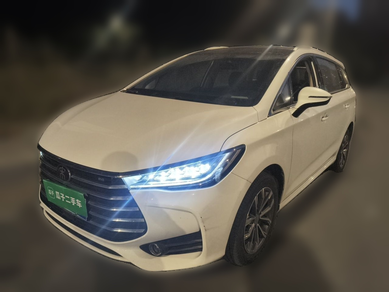 Song MAX 2019 1.5T AT Connected 6-Seater China VI