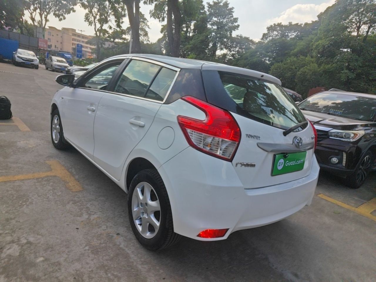 YARiS L 2015 1.5E AT photo 4
