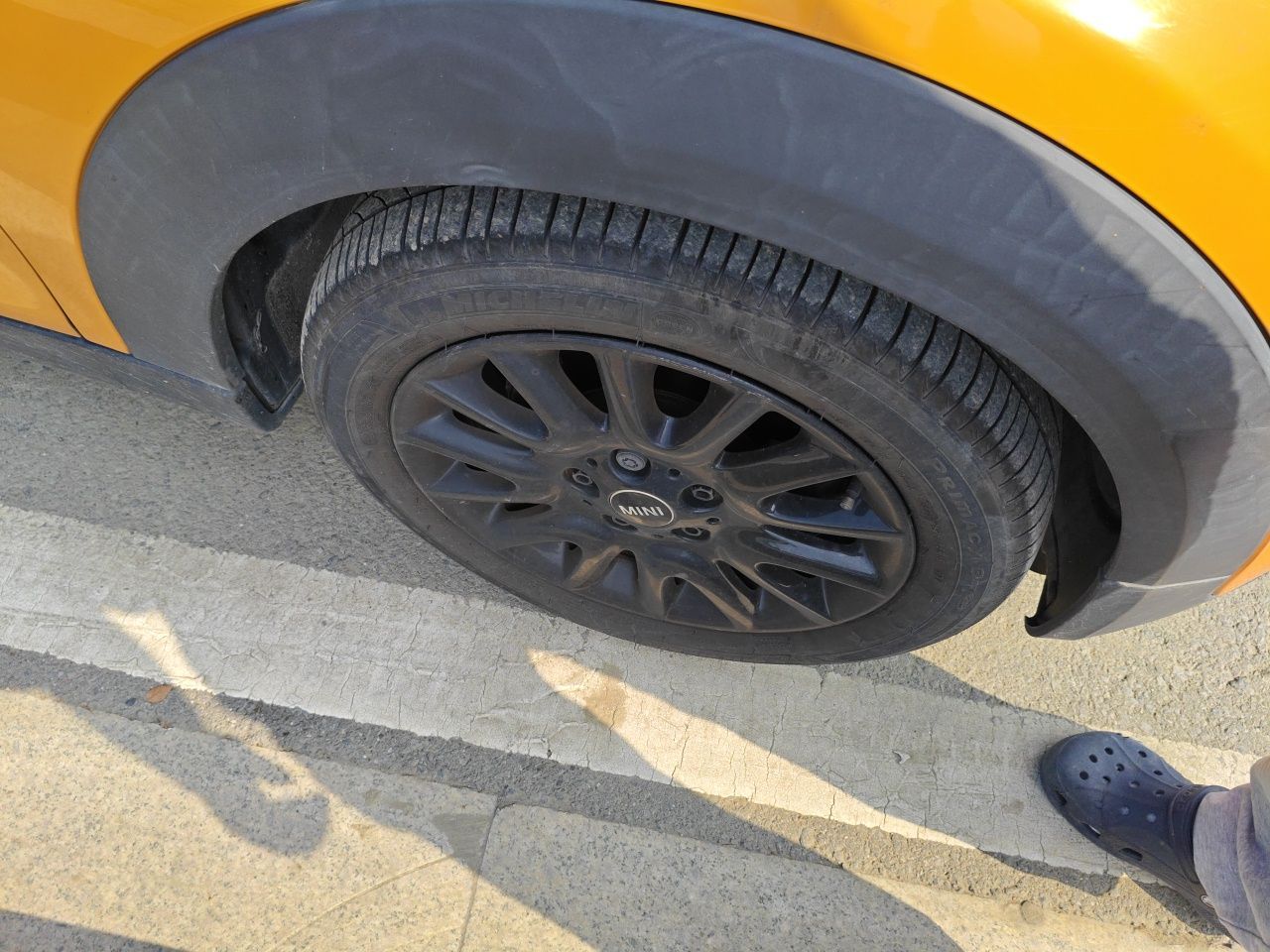 2016 1.5T COOPER 5-Door photo 5