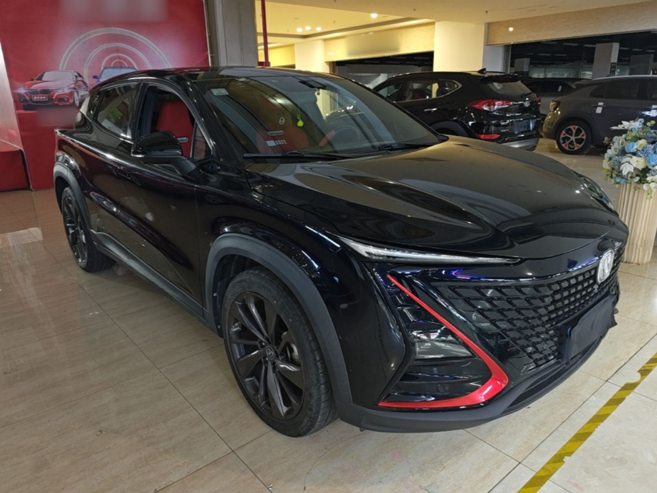 UNI-T 2020 1.5T Premium photo 3