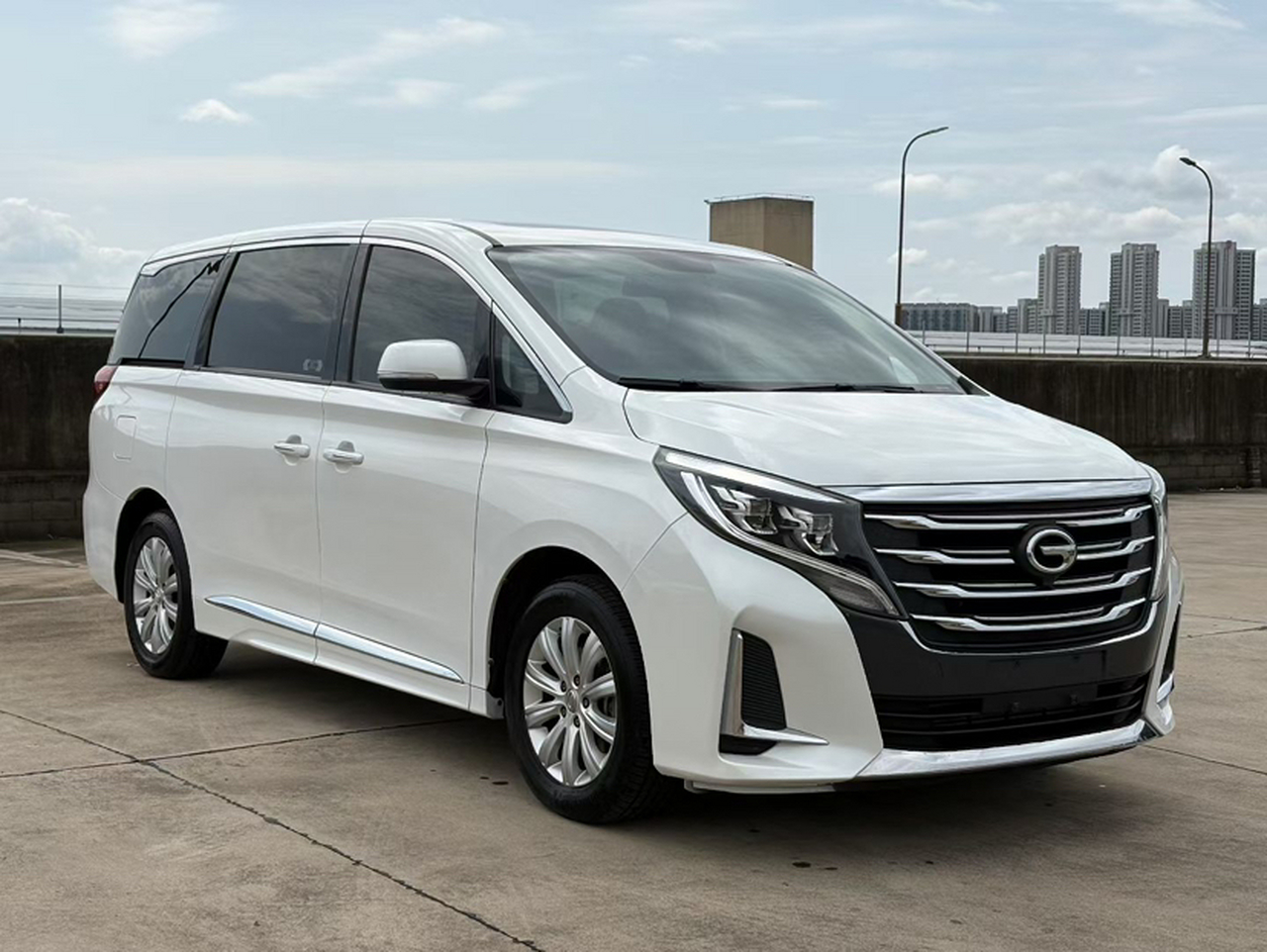 GAC Trumpchi M8 2020 Pilot 390T Exclusive photo 2