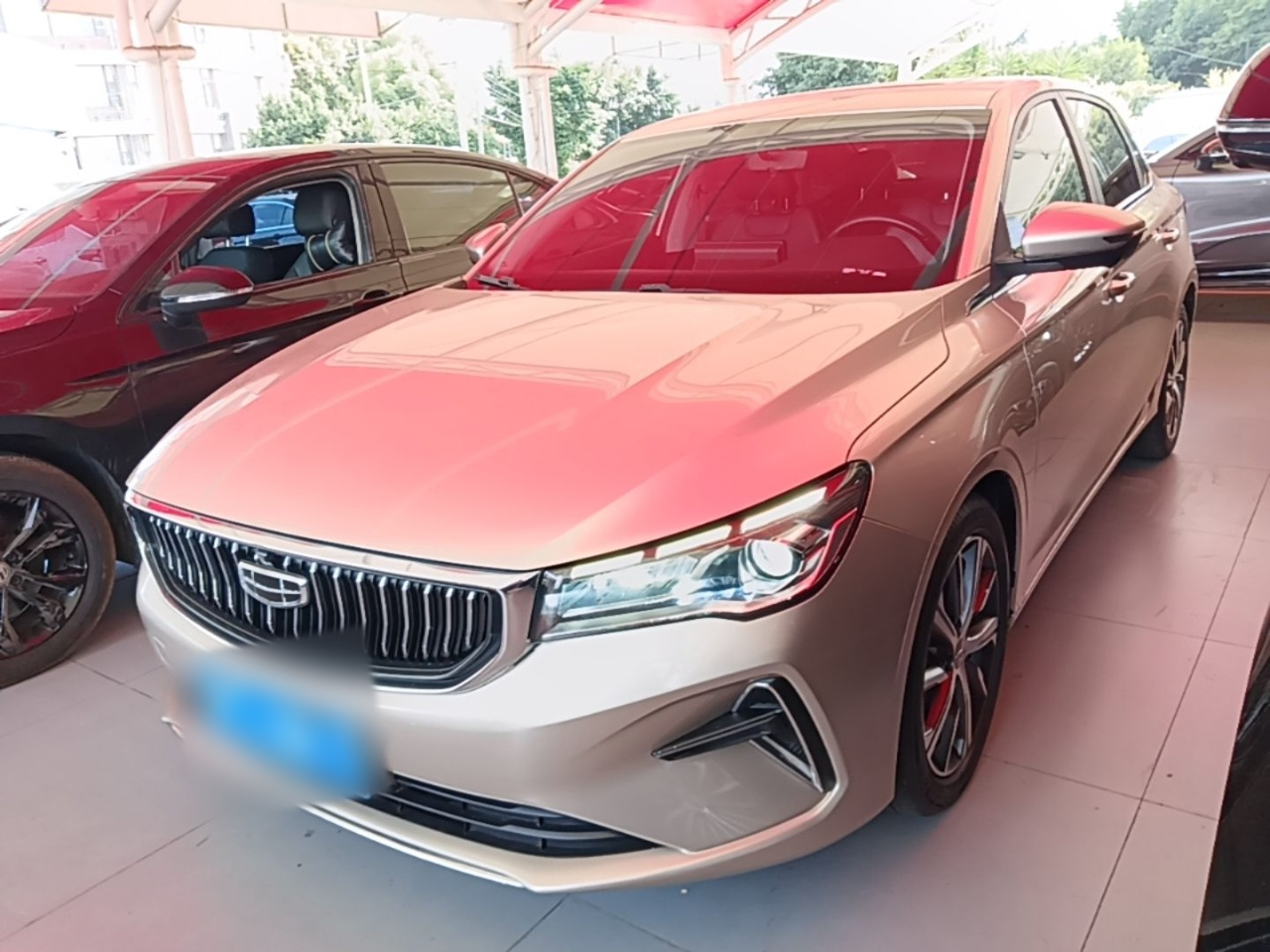 Emgrand 2022 4 1.5L CVT Premium