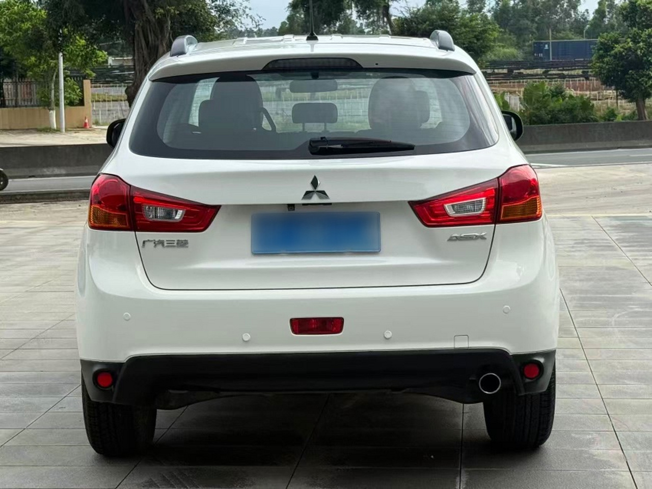 ASX 2013 2.0L CVT RWD Luxury photo 4