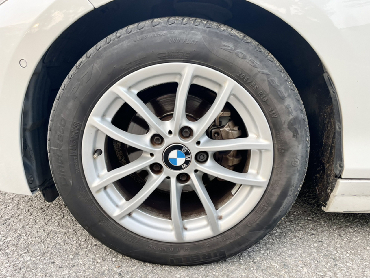 2 Series Imported 2015 218i photo 4