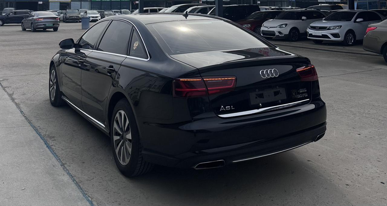 A6L 2017 30 FSI Comfort photo 4