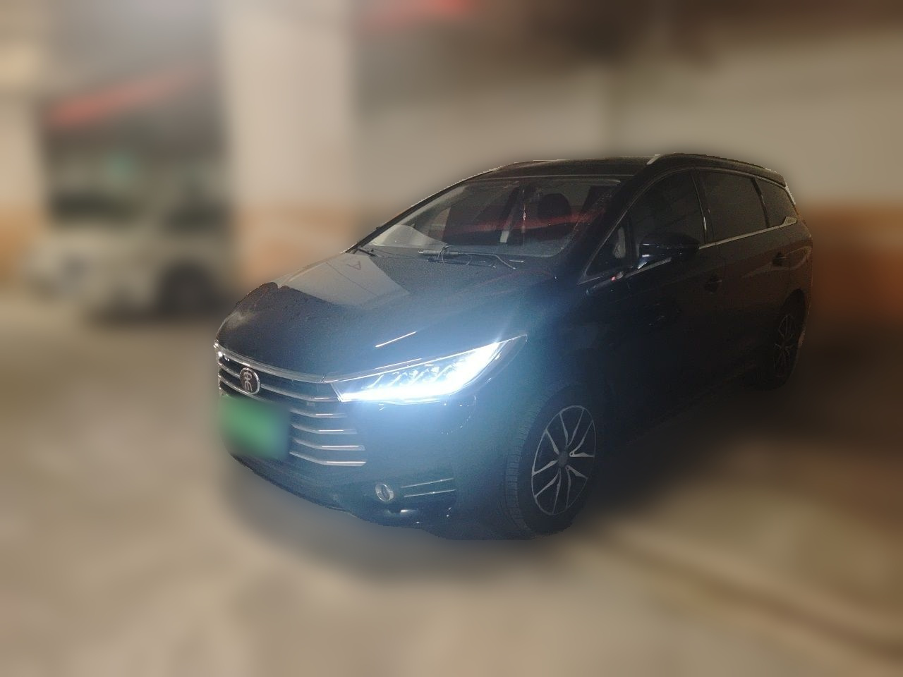 Song MAX 2017 1.5T AT Connected Premium 7-Seater