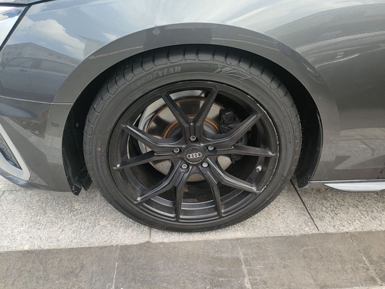 A4L 2020 40 TFSI Luxury Dynamic photo 3