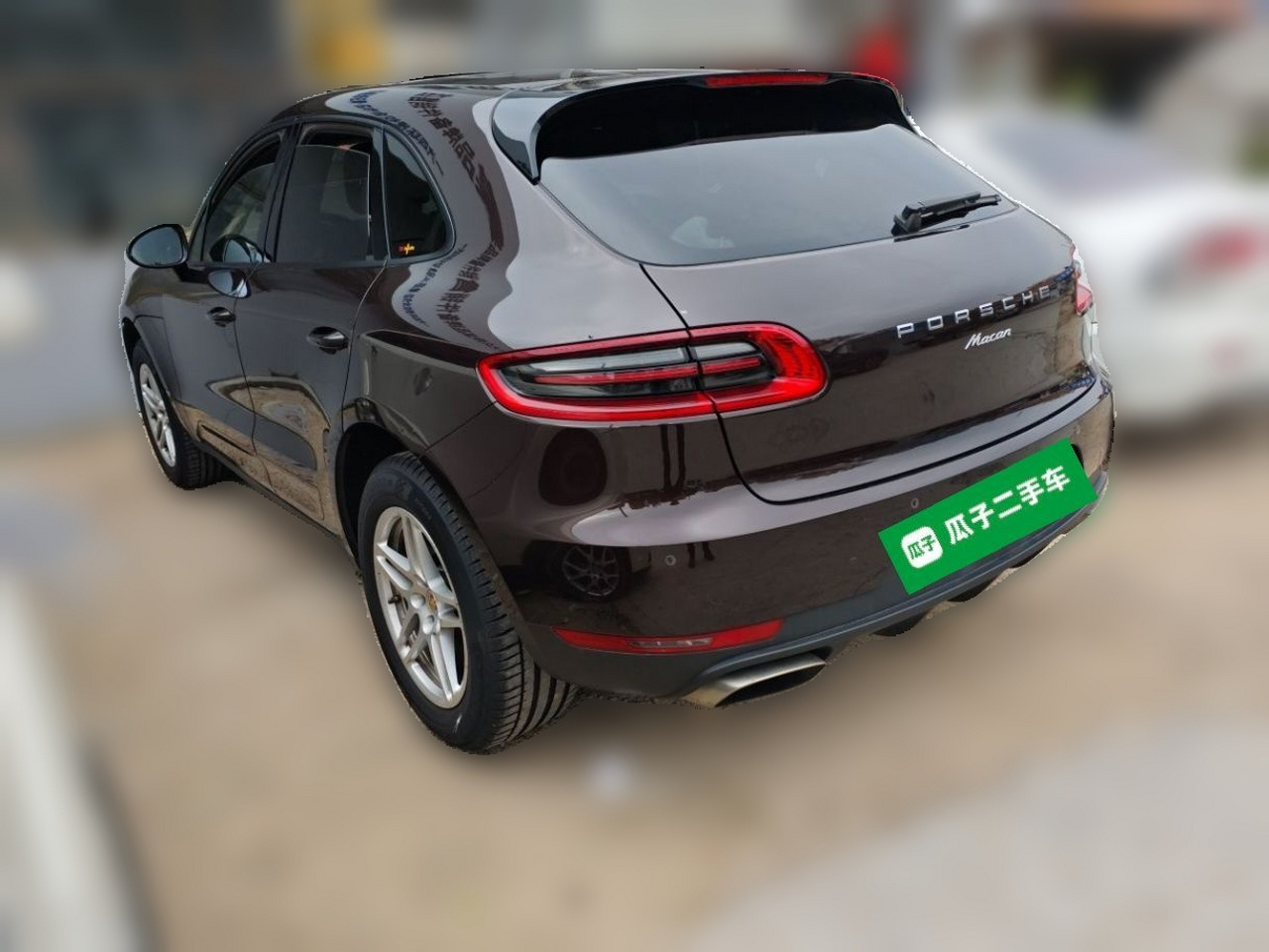 2016 Macan 2.0T photo 4