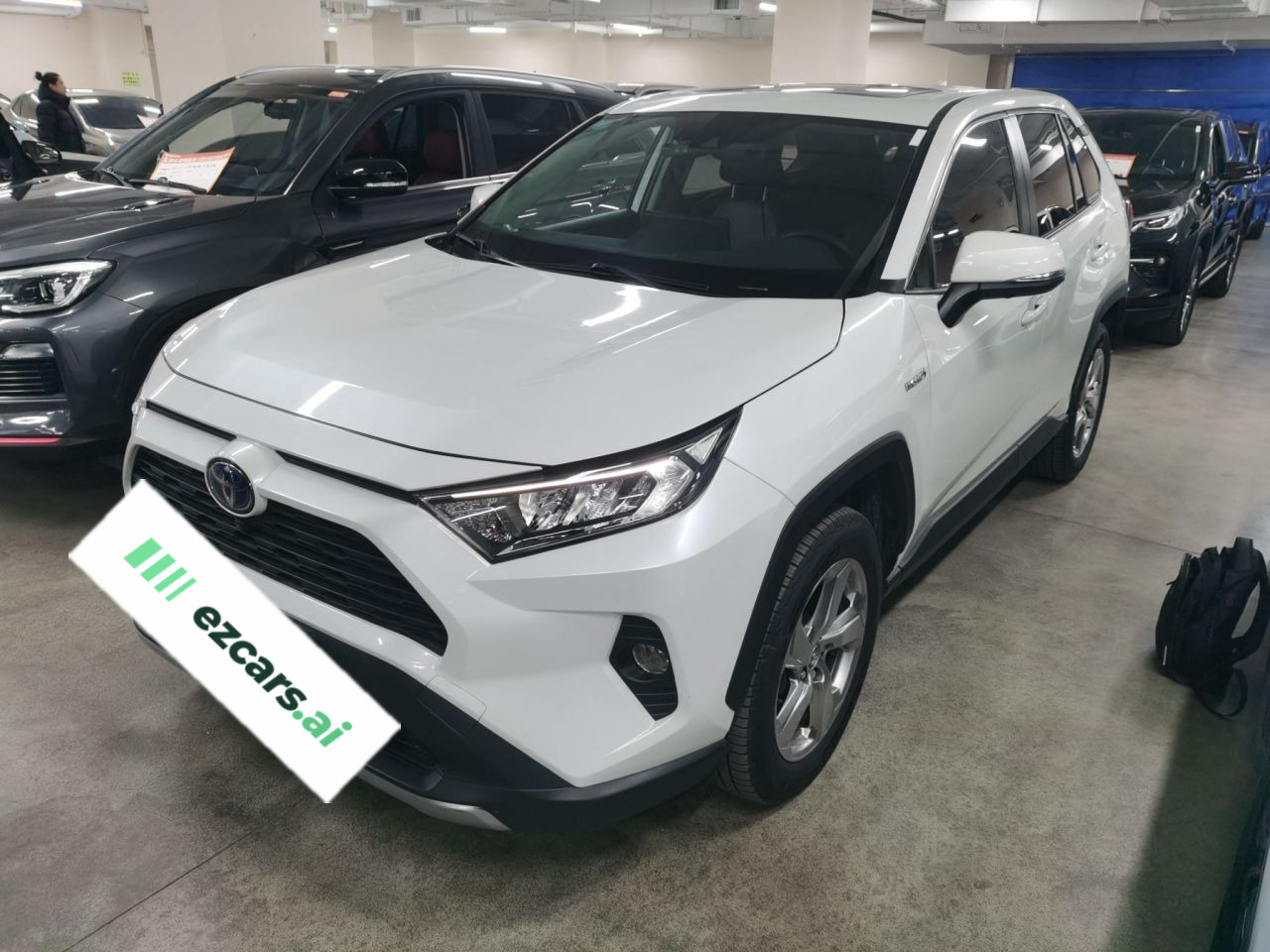 RAV4 2020 Hybrid 2.5L E-CVT RWD Elite