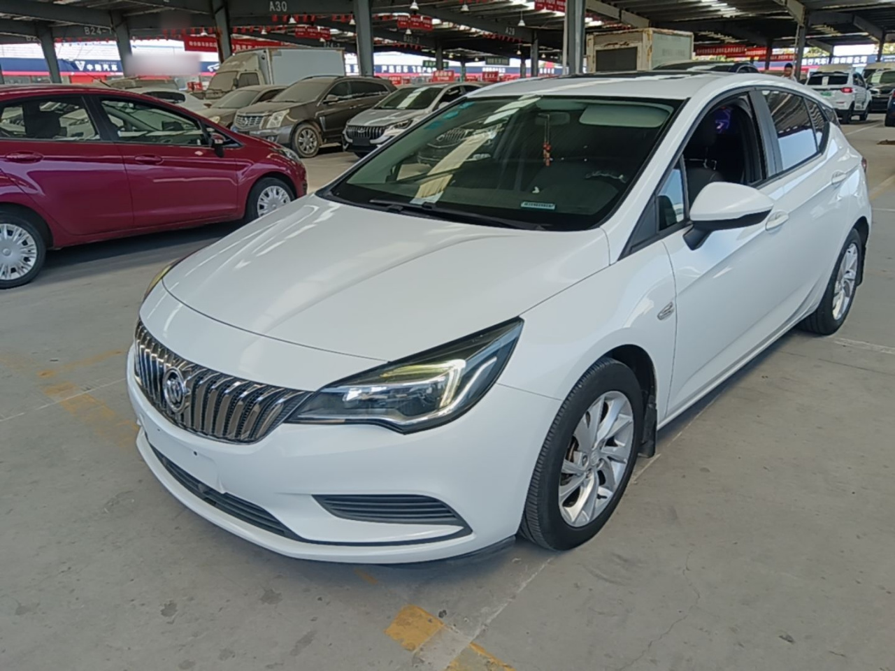 Verano 2016 Hatchback 15S AT Progressive