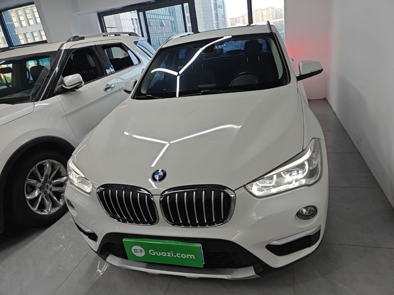 X1 2018 sDrive18Li Exclusive photo 2