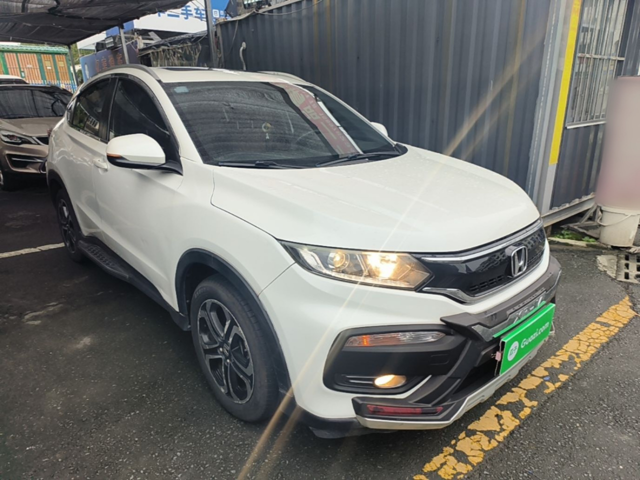 XR-V 2017 1.8L VTi CVT Luxury photo 3