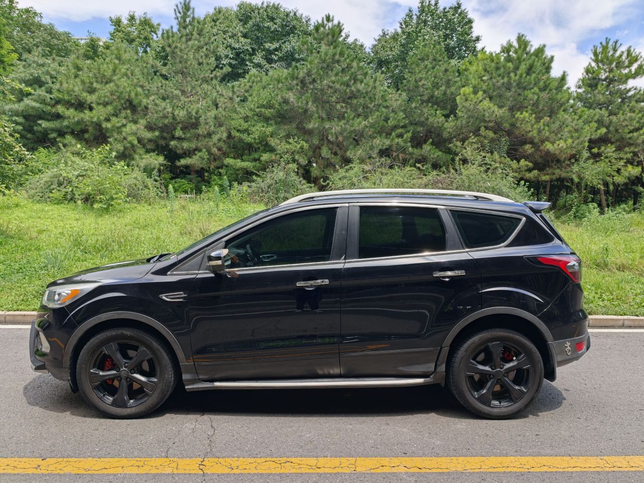 Kuga 2017 EcoBoost 180 RWD photo 3