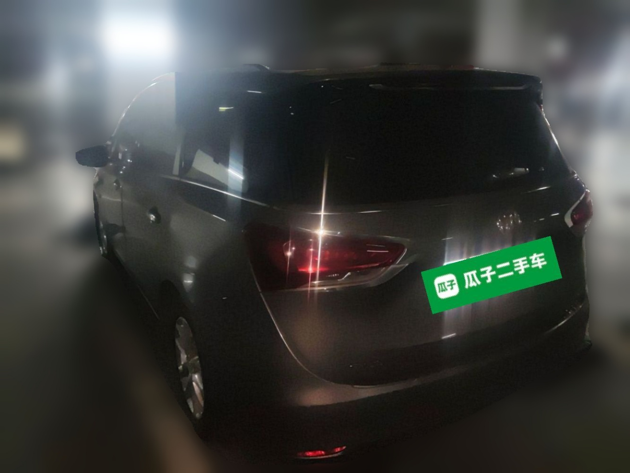 GL6 2018 18T 6-Seater Elite photo 4