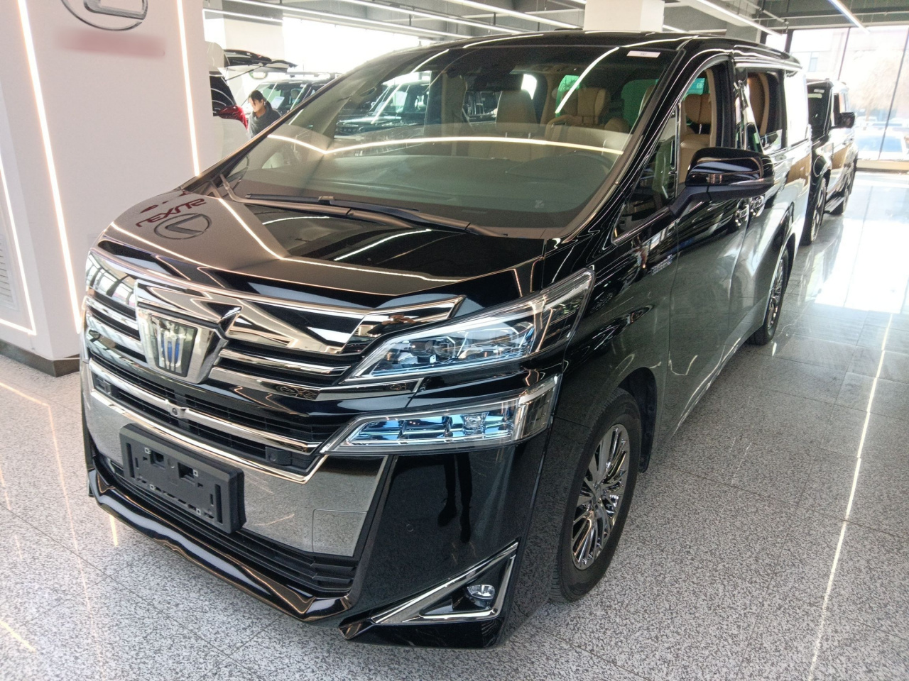 2021 Crown Hybrid 2.5L HV Premium