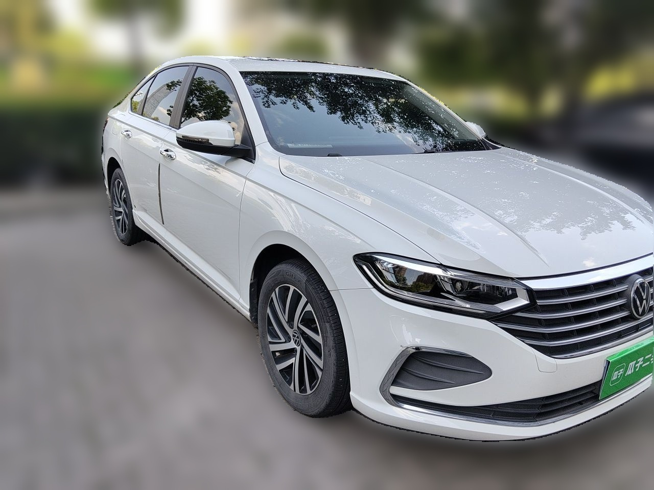 Lavida 2023 1.5L AT photo 3