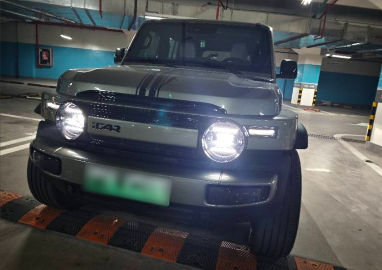 iCAR-Class V23 2025 501 AWD ADAS photo 3
