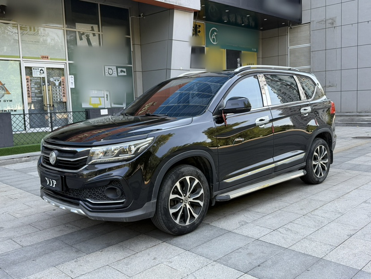 X5 2017 1.6L CVT Luxury