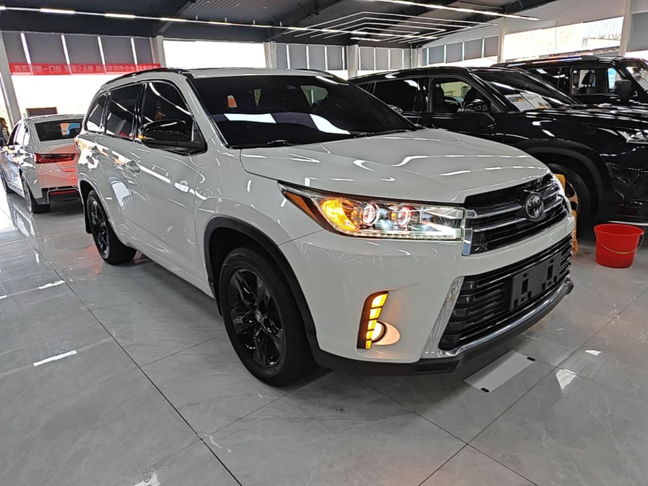 Highlander 2018 2.0T RWD Premium 7-Seater China VI photo 5