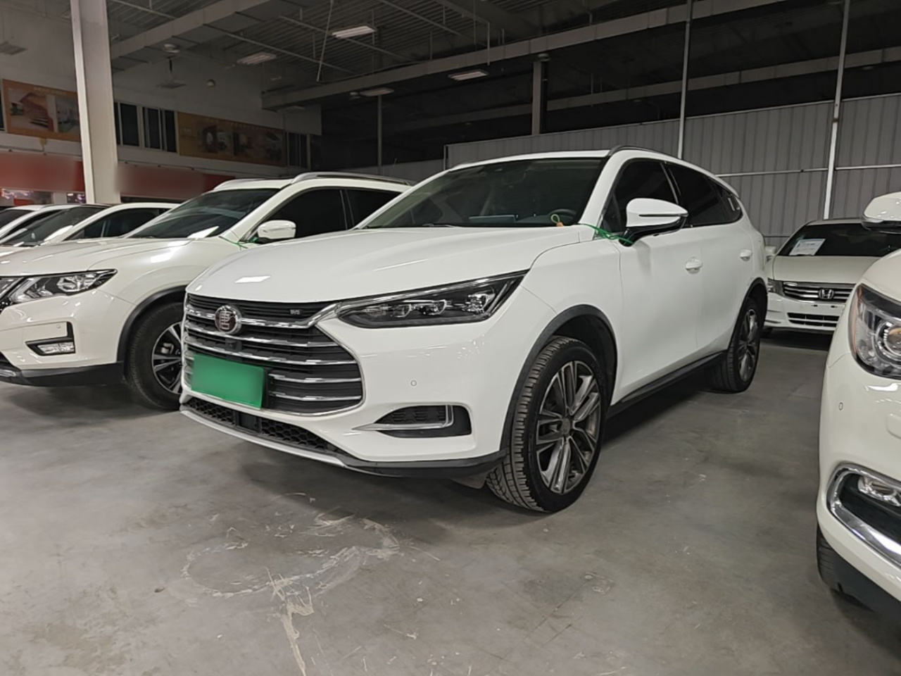 Tang 2018 2.0T AT Connected Noble 7-Seater China V