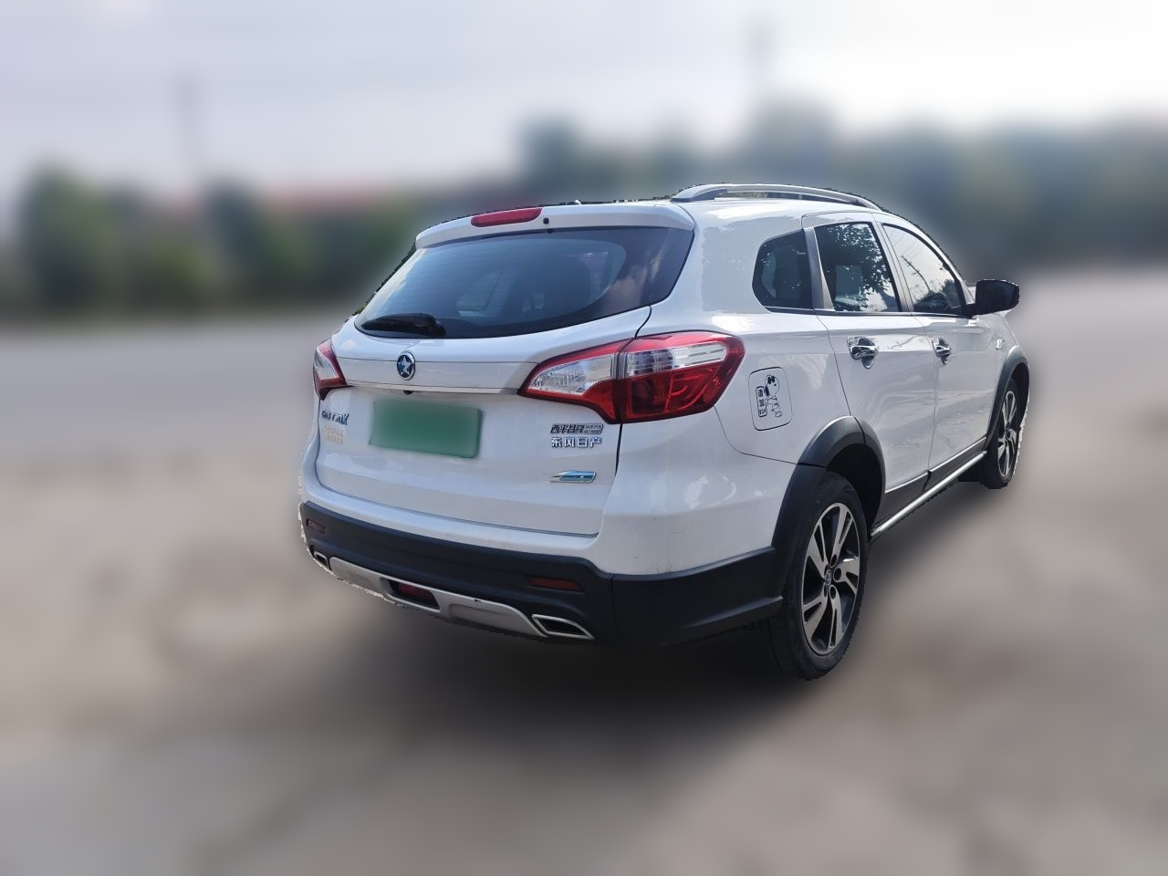 T70X 2015 2.0L CVT Sport photo 4