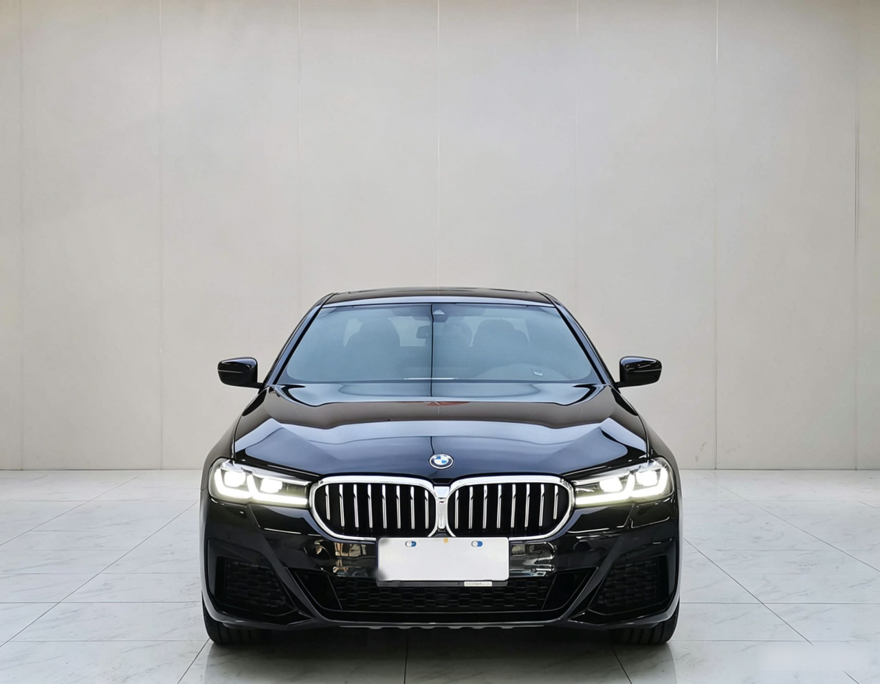 5 Series 2022 Facelift 530Li Leading M Sport Package photo 2