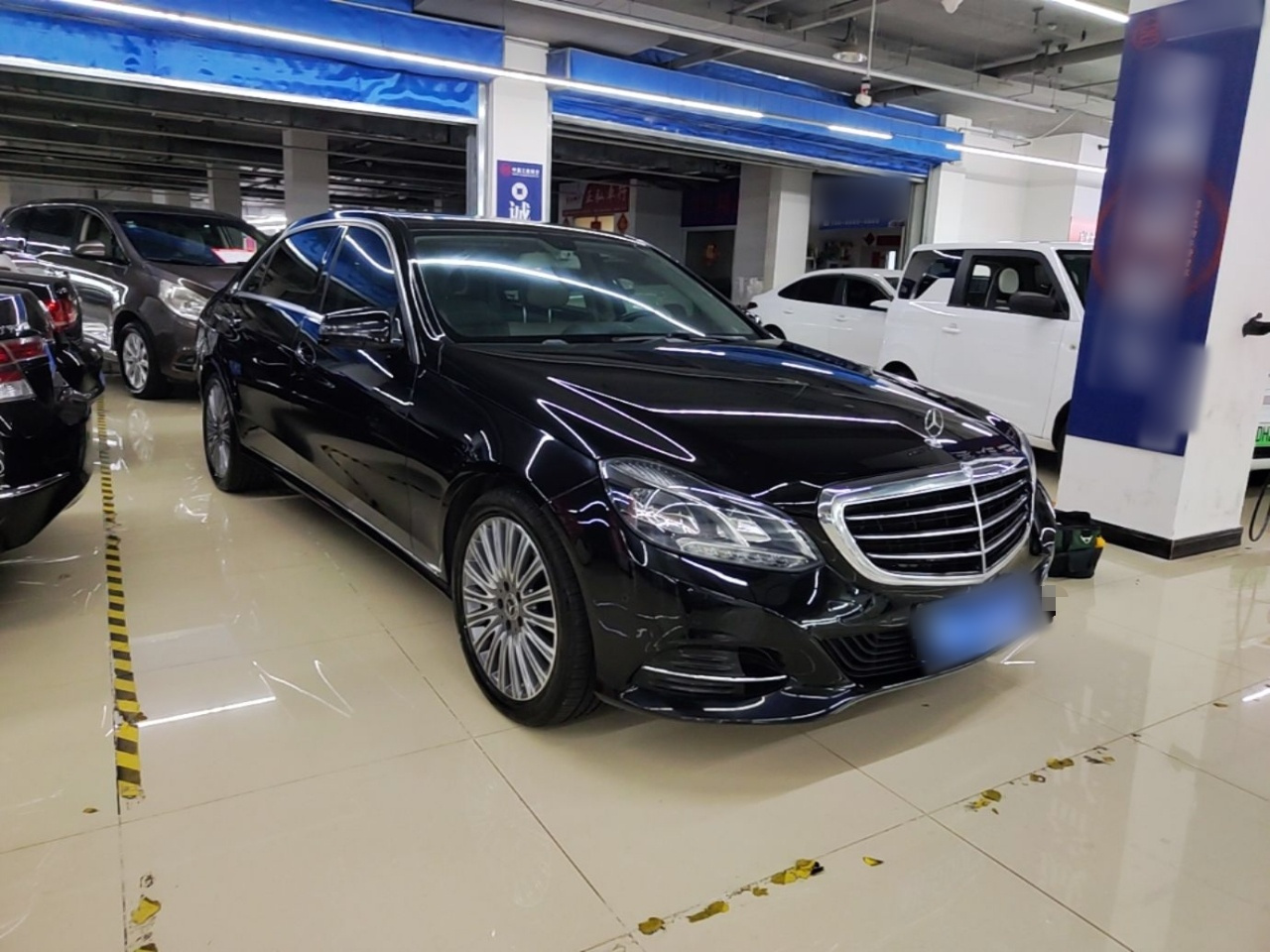 E-Class 2015 E 200 L photo 3