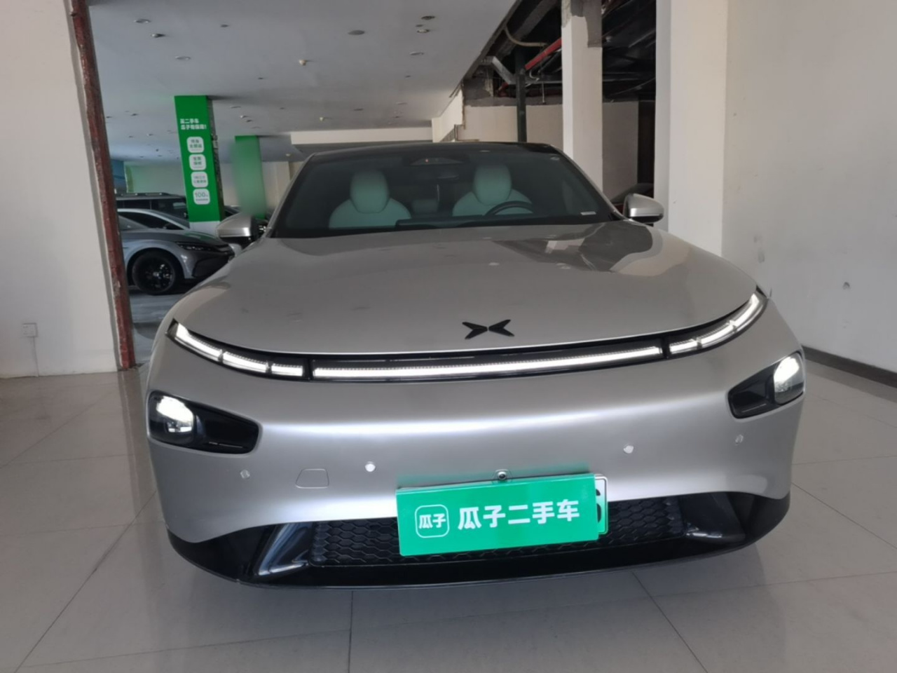 P7 2023 P7i 702 Pro photo 2