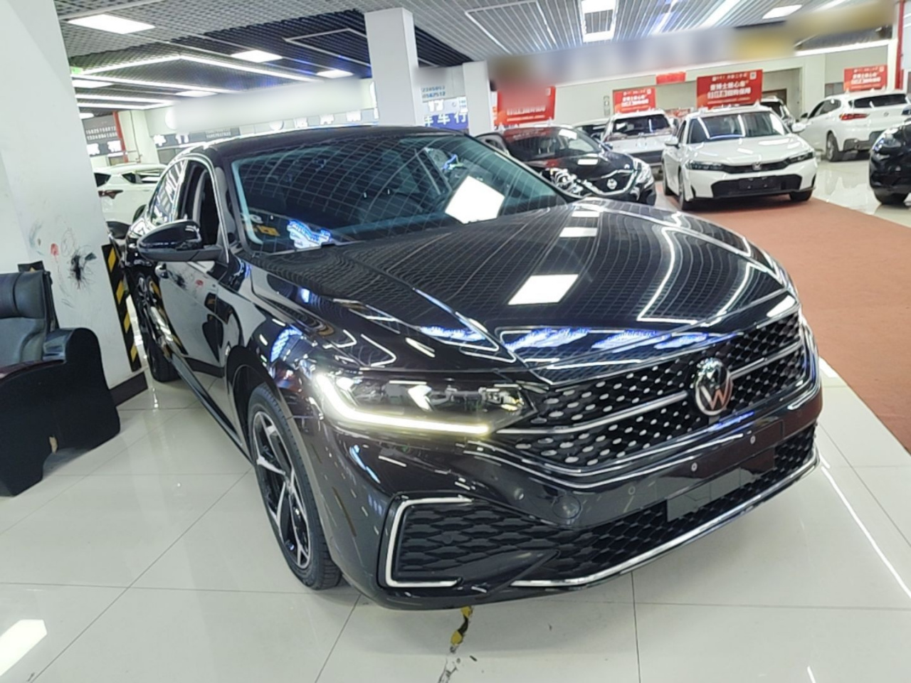 Passat 2025 380TSI photo 3