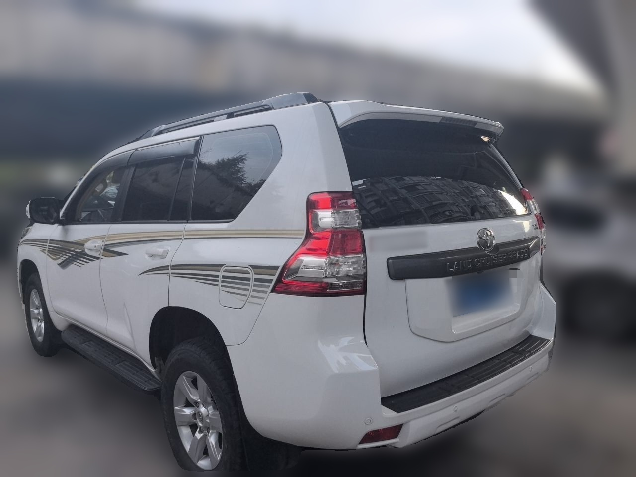 Prado 2015 2.7L AT Standard photo 4