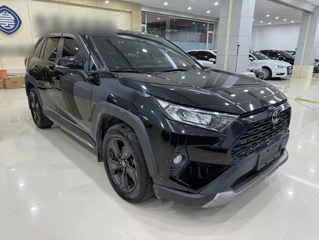 RAV4 2022 2.0L CVT AWD Plus photo 3