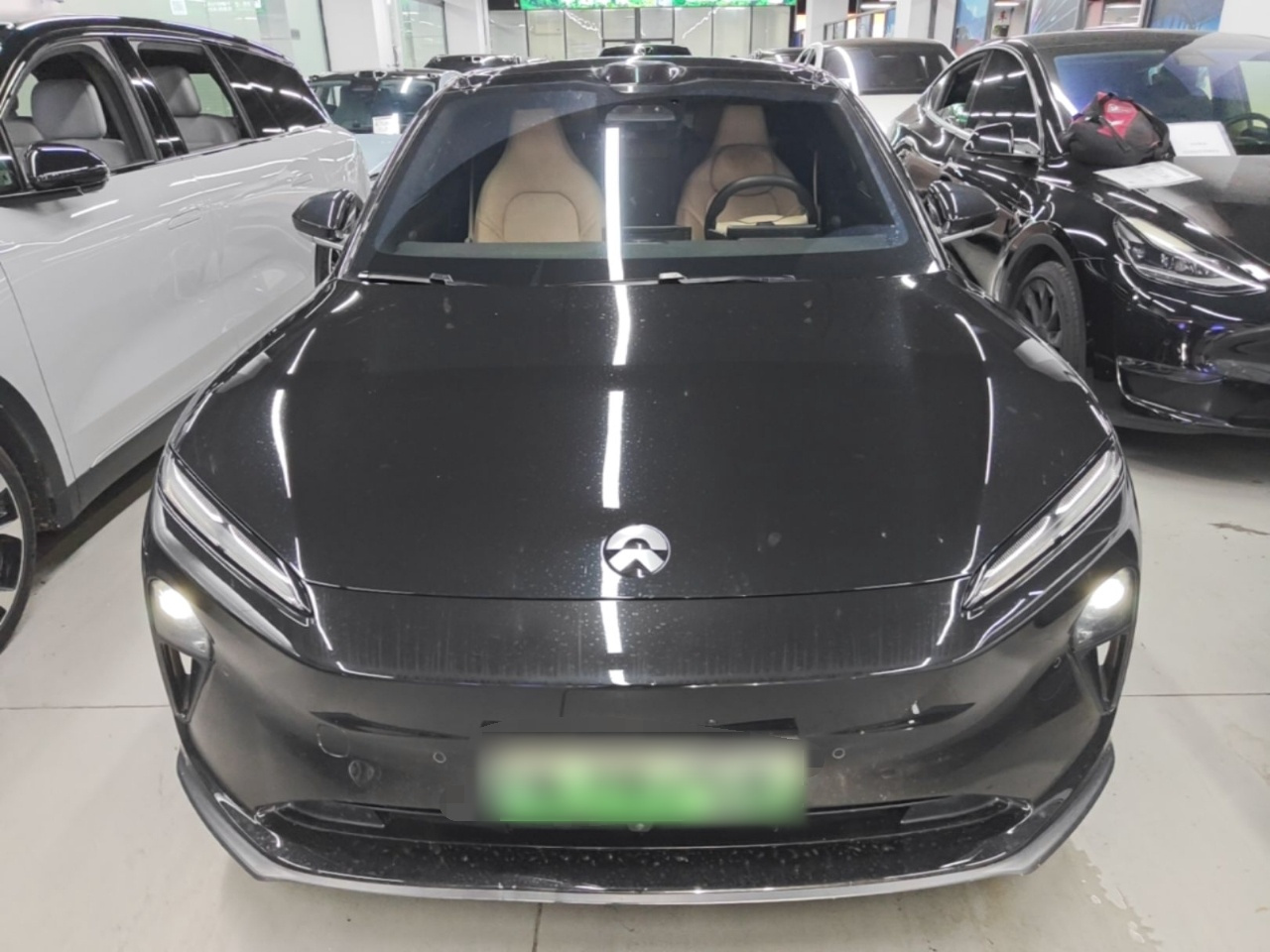 ET5T 2024 75kWh Touring photo 2