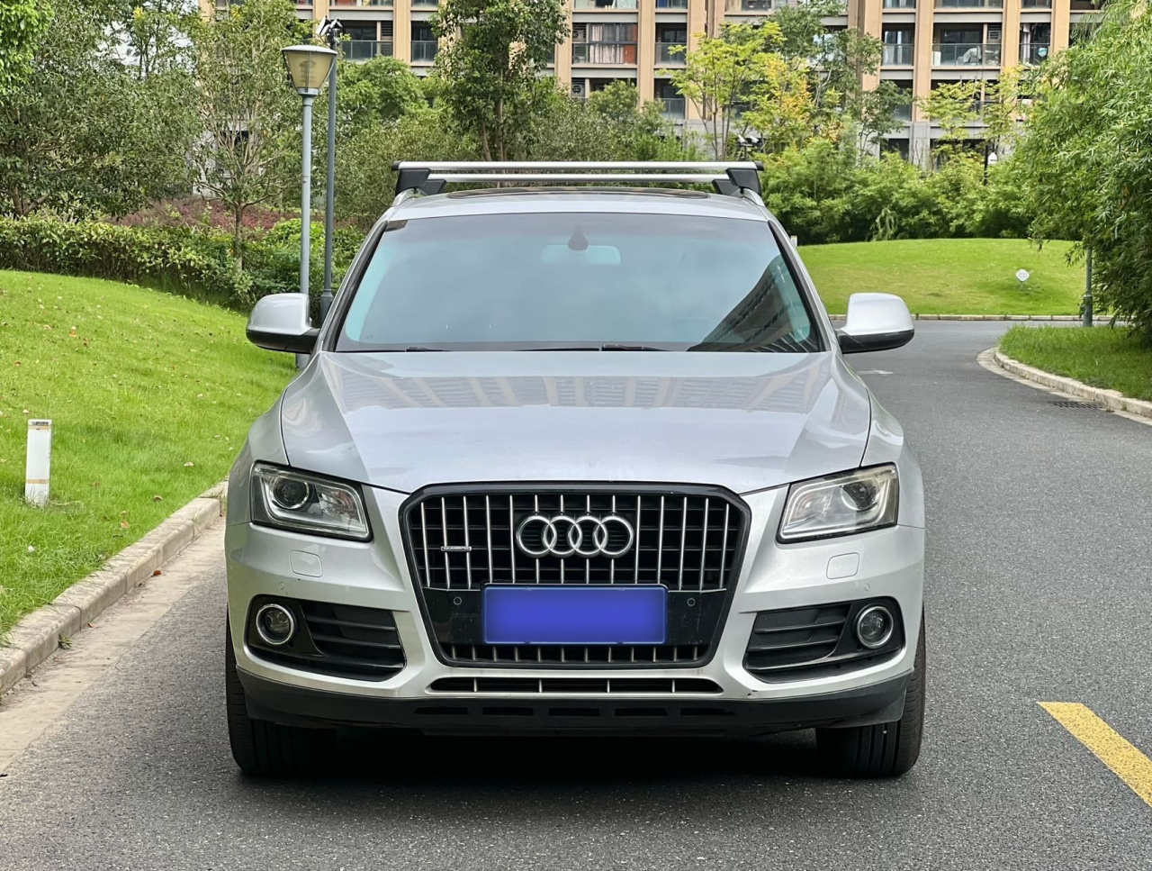 Q5 2015 40 TFSI Tech photo 3