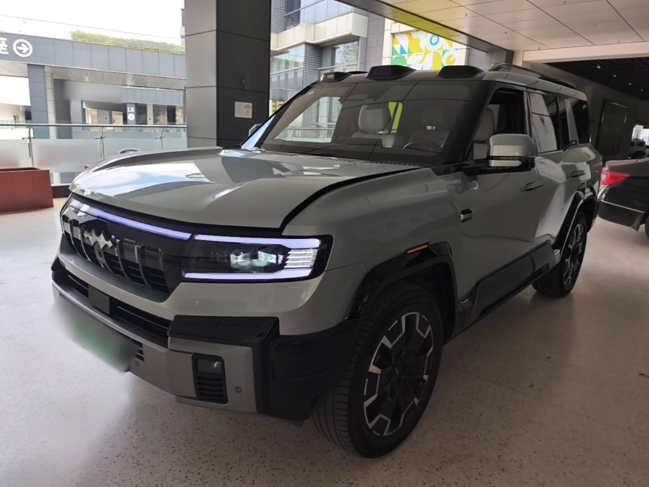 Fang Cheng Bao Leopard 8 2025 Flagship 7-Seater