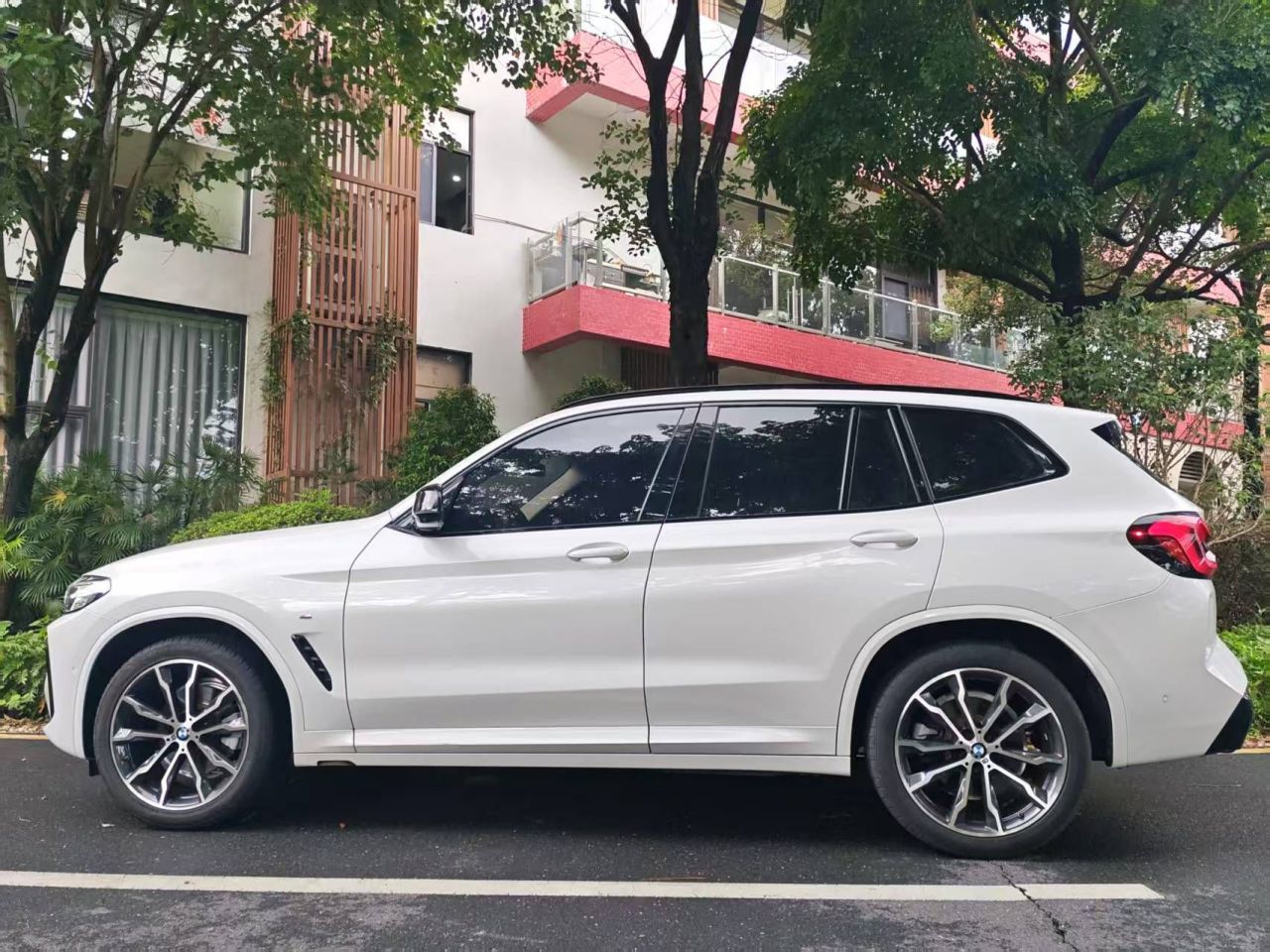 X3 2023 Facelift xDrive30i Leading M Night Package photo 4