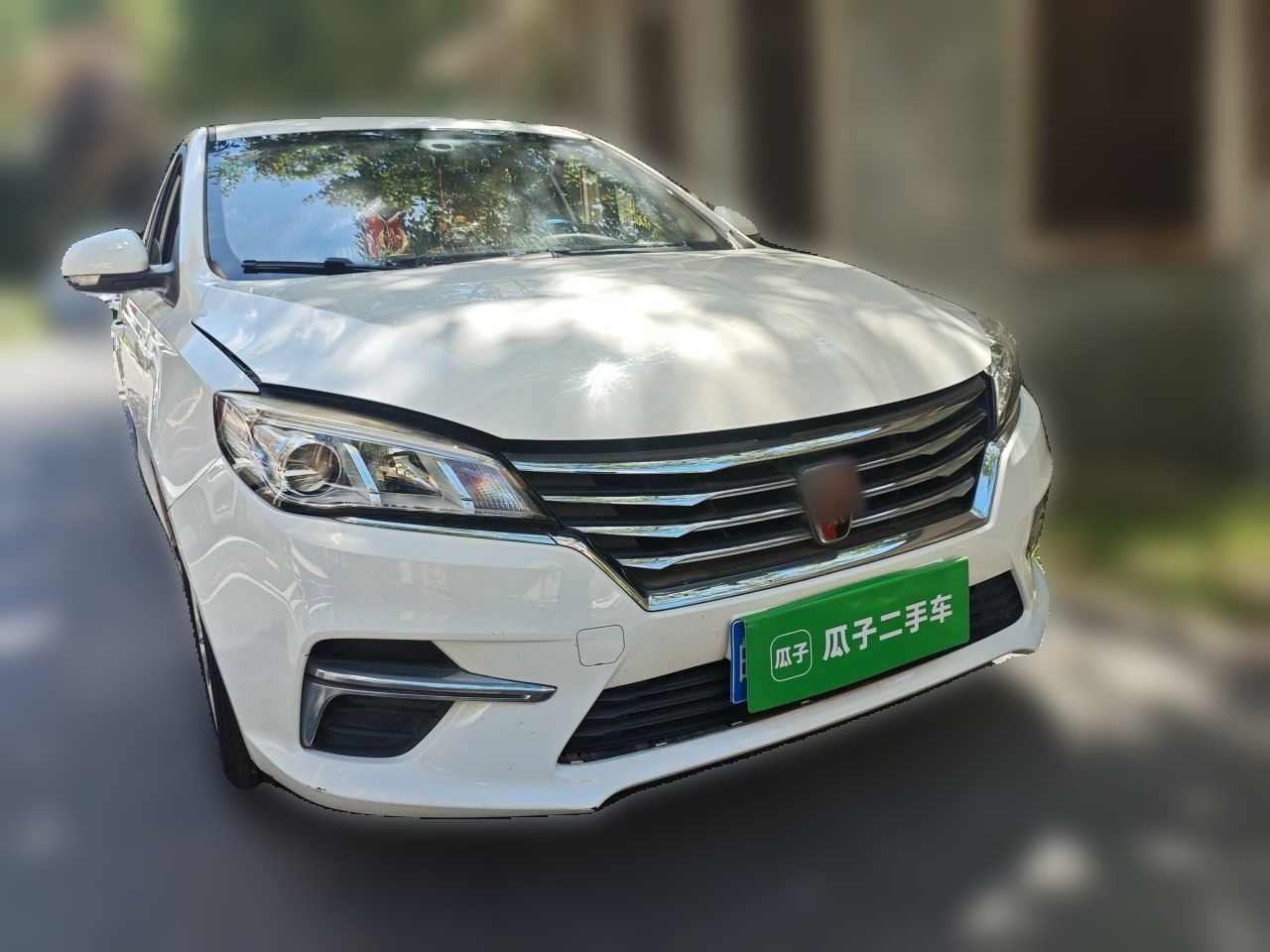 360 2018 PLUS 1.5L AT Luxury photo 3