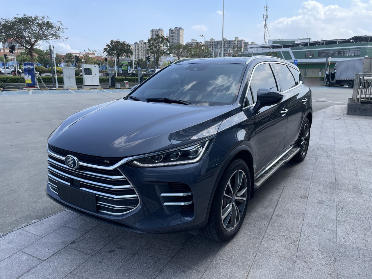 Tang EV 2018 DM 2.0T AWD Connected 7-Seater China V