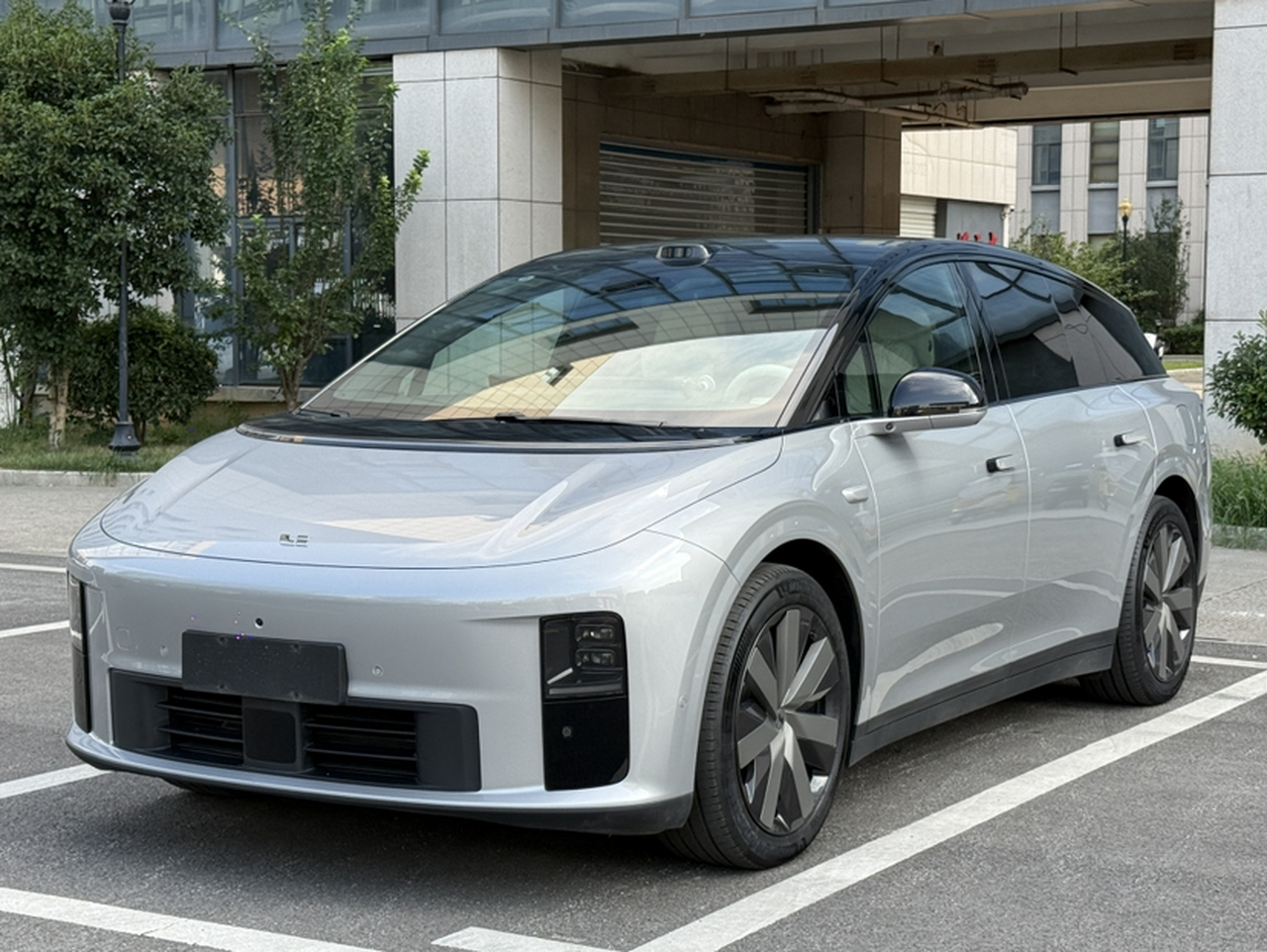 Li Auto i6 2025 AWD Standard