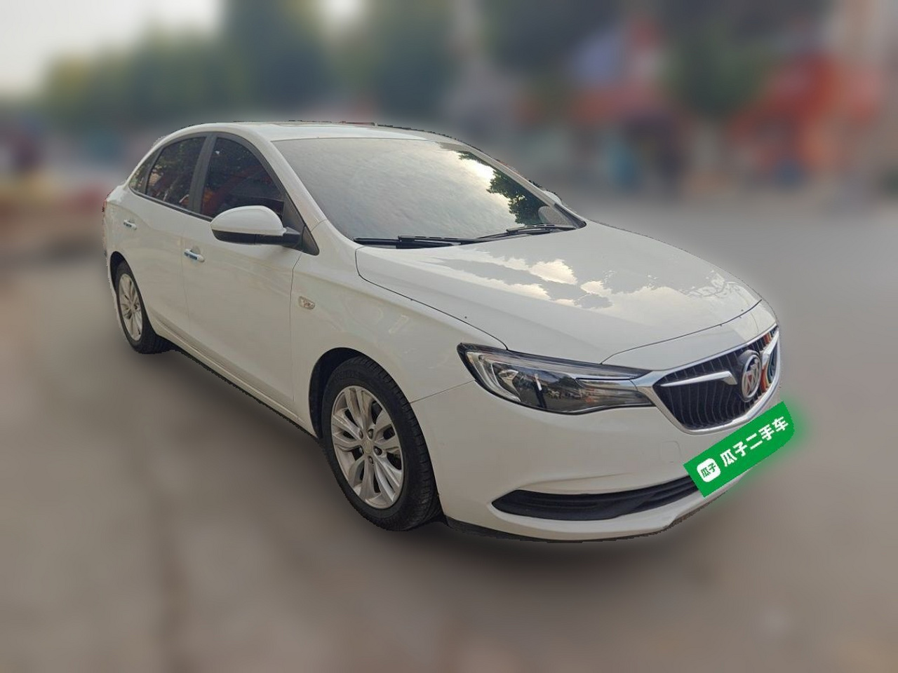 Excelle 2021 Facelift Classic 1.5L AT Elite photo 3