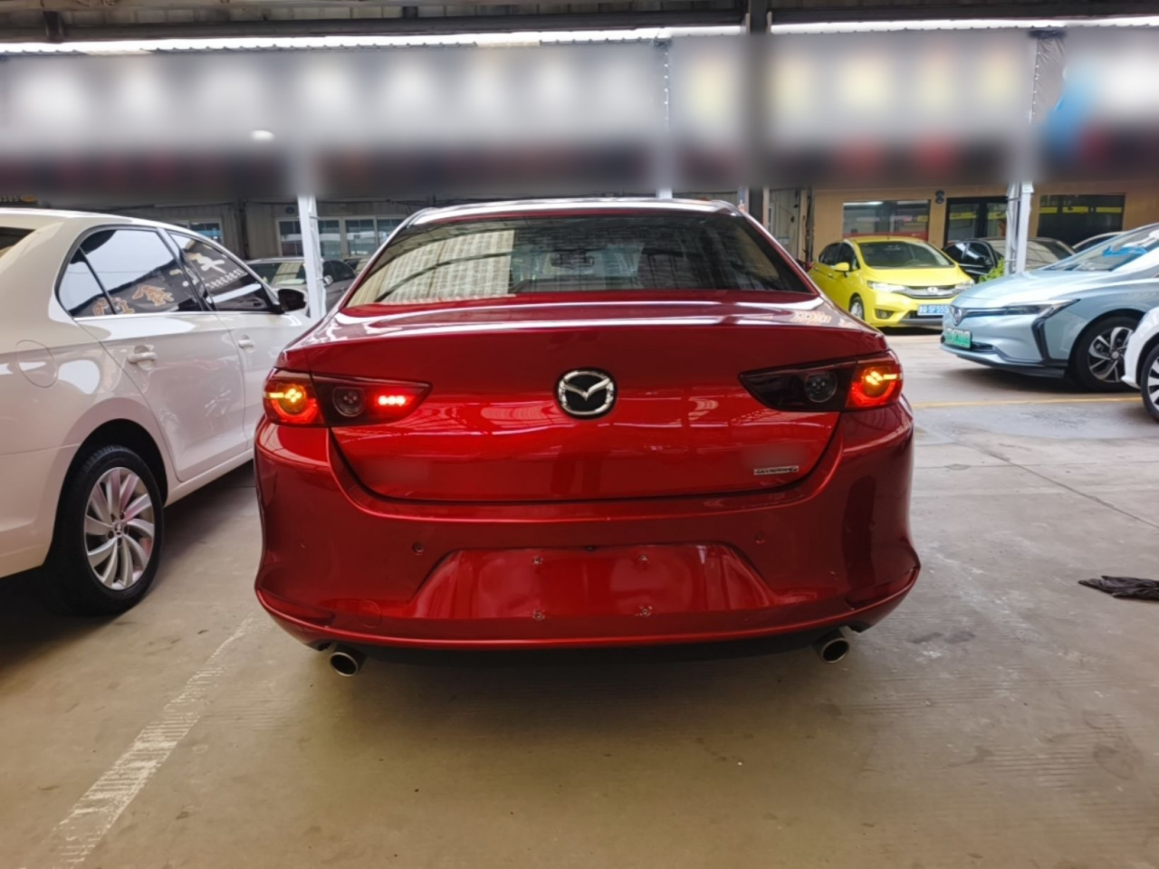 3 Axela 2020 1.5L AT photo 5