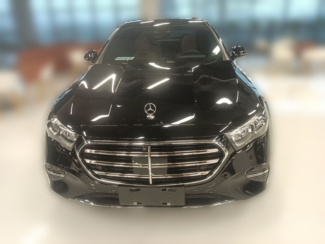 E-Class 2026 E 300 L Luxury photo 2