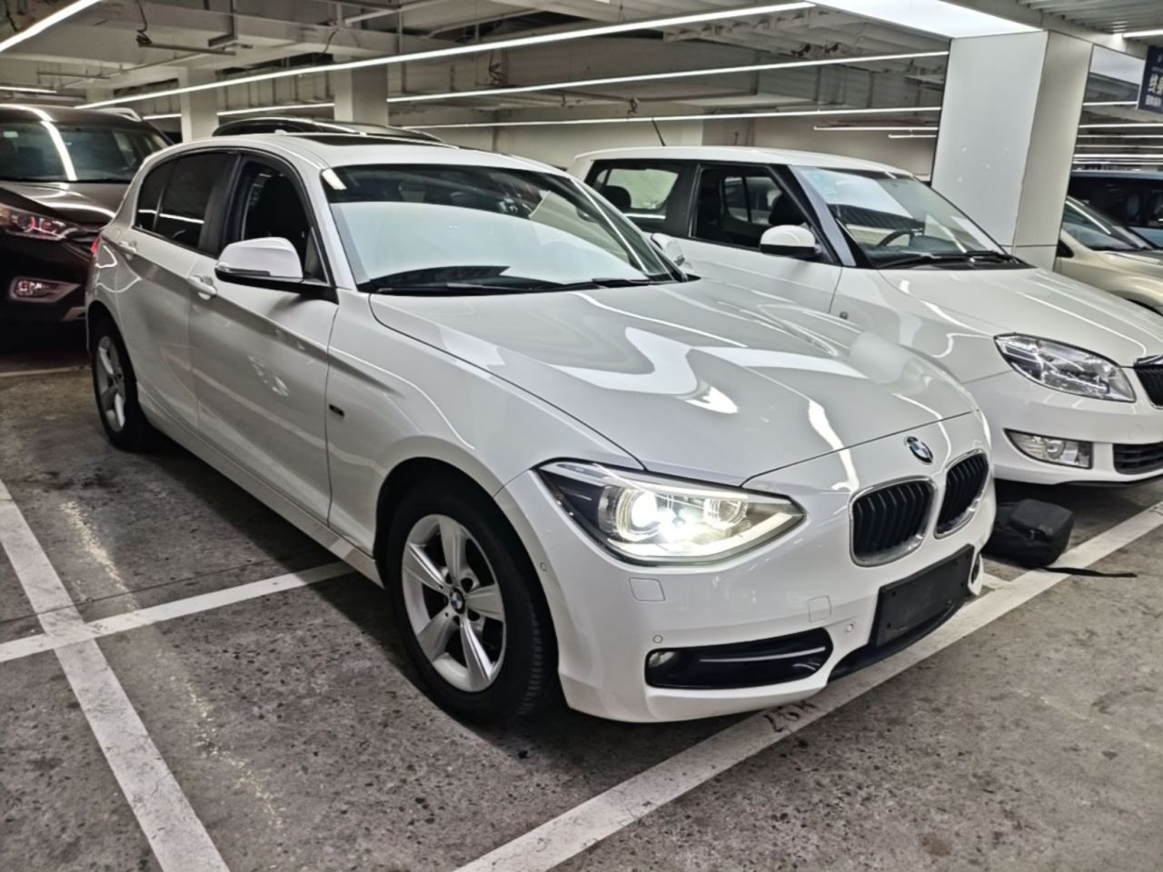 1 Series Imported 2013 Facelift 118i Sport photo 5