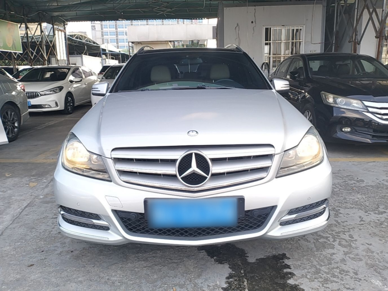 C-Class Imported 2011 C 200 Fashion Wagon photo 2