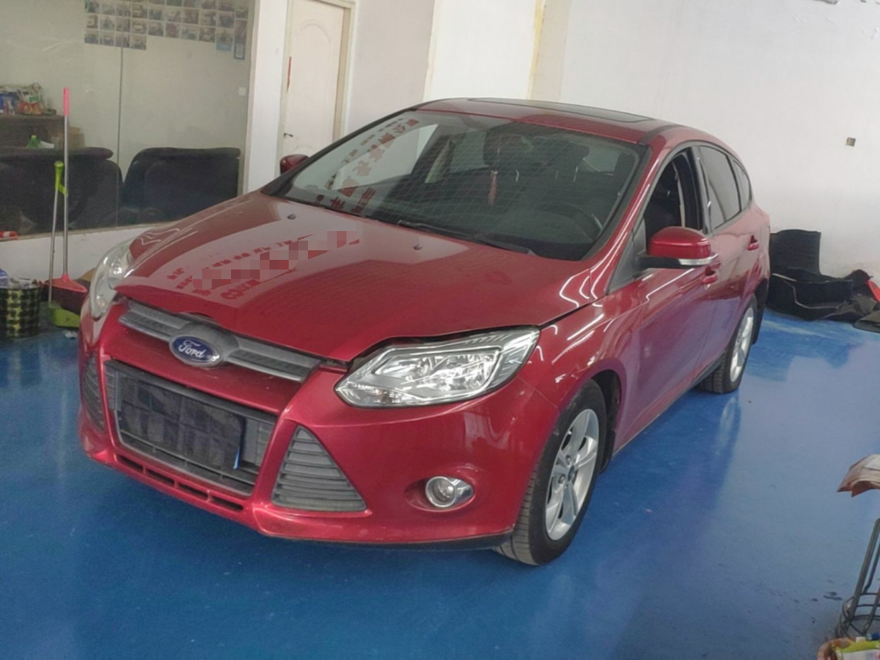 Focus 2012 Hatchback 1.6L AT