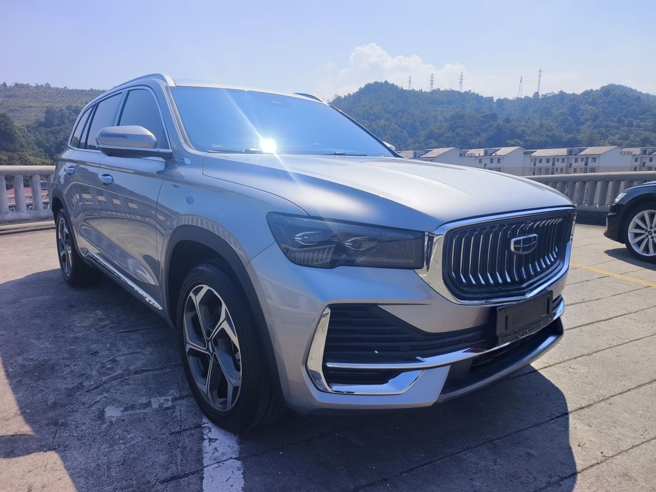Xingyue L 2024 2.0TD DCT EVO RWD photo 3