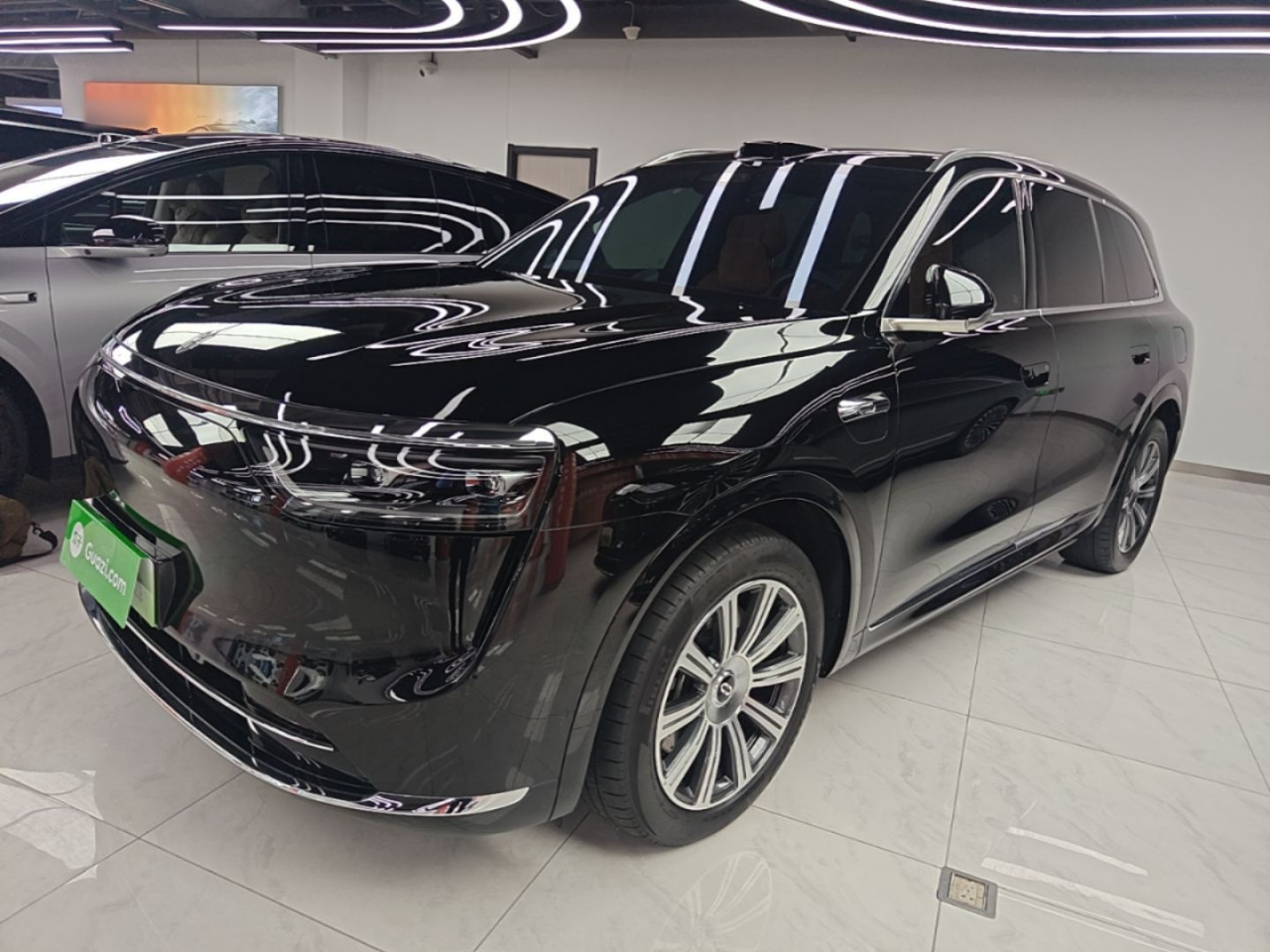 HIMA AITO M8 2025 EREV Max+ 53.4kWh 5-Seater 192-Line LiDAR
