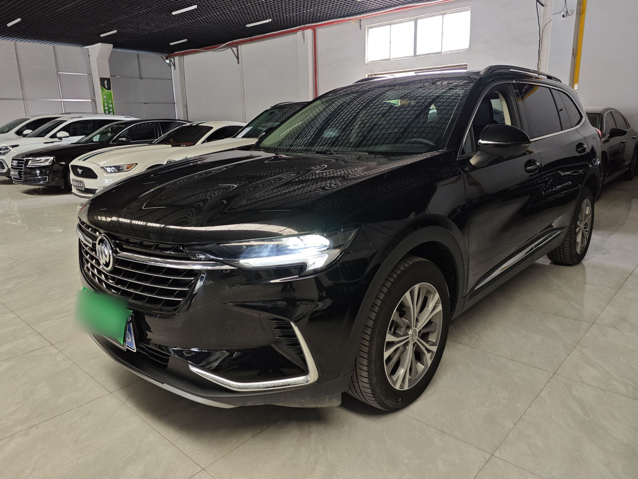 2022 Envision Plus 652T 5-Seater Luxury