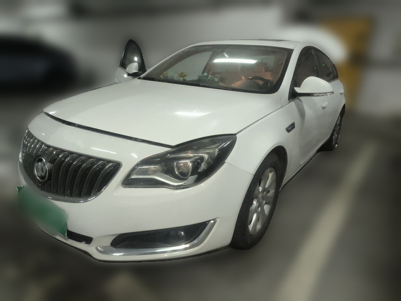 Regal 2014 2.0L Leading Fashion