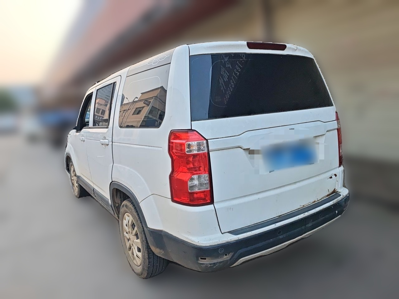 X70A 2018 1.5L MT Standard photo 4